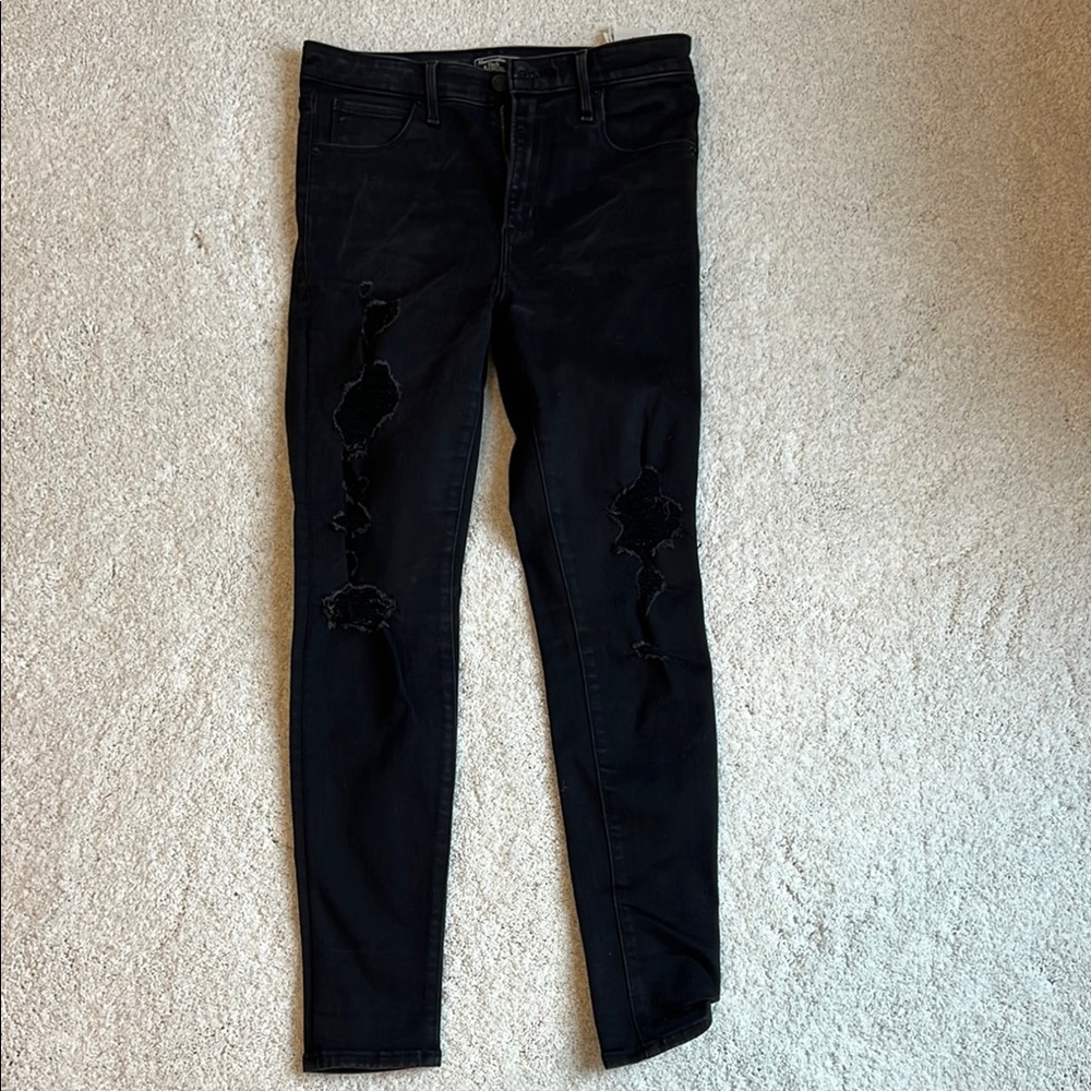 Women's Black Distressed Jeans